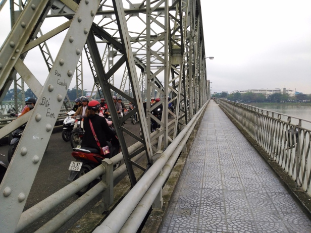puente Hue