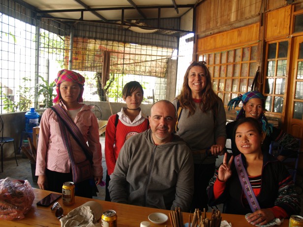 Con A y otras mujeres hmong